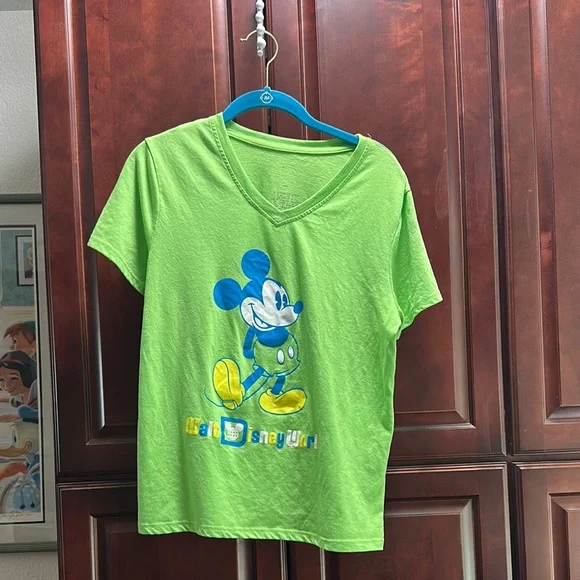 Disney Tops Vneck Walt Disney World Mickey Mouse Tshirt Poshmark